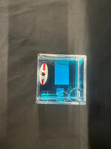 ELVIS PRESLEY ALOHA PAPERWEIGHT CUBE